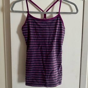 Lululemon exercise top
